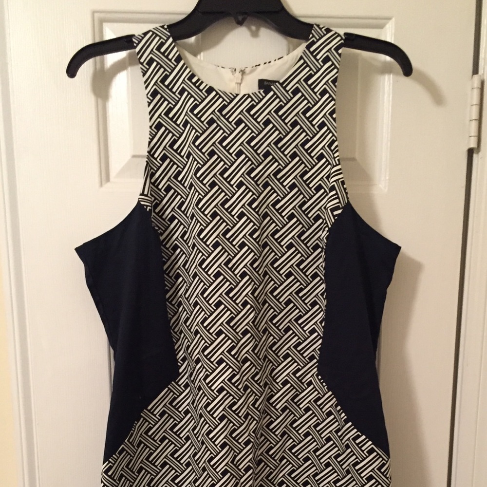 Banana Republic sleeveless dress